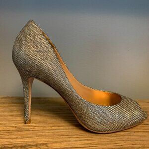 Badgley Mischka Peep Toe Gold Glitter Heels